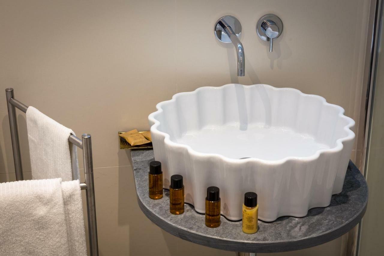 Palazzo Penco Bed & Breakfast Genoa Bagian luar foto
